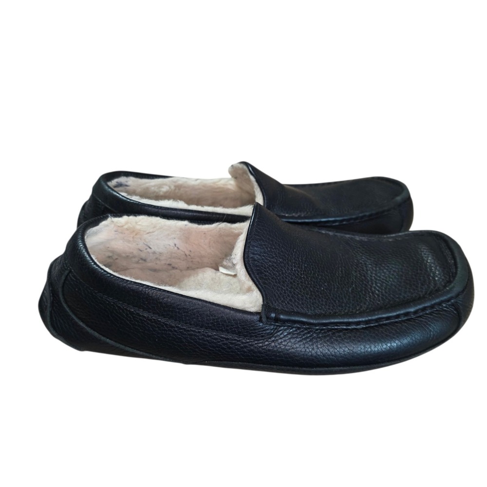 UGG Ascot Mens 12 Black Leather Shearling Lined Moccasin Slippers 5379E - Picture 6 of 16
